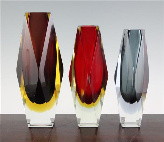 Three large Murano Sommerso faceted glass vases, possibly Mandruzzato, 1960s-70s, 25.5cm - 30cm